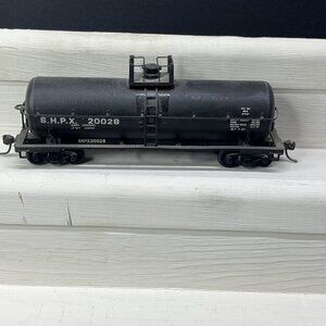 HO Scale SHPX 20028 Tank Car